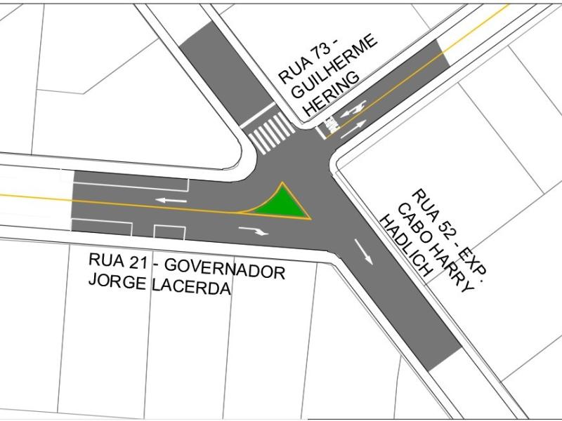 Mudança na saída da Rua Governador Jorge Lacerda