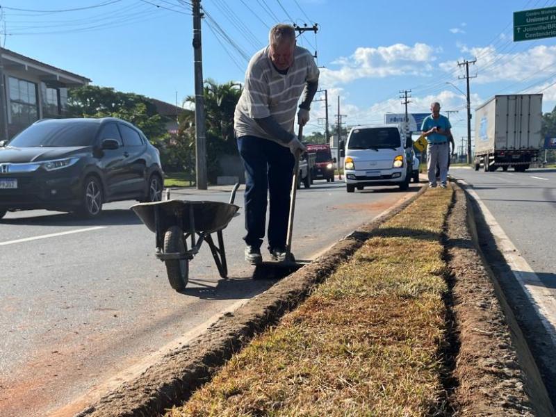 Intensificadas ações de limpeza e embelezamento de Jaraguá do Sul
