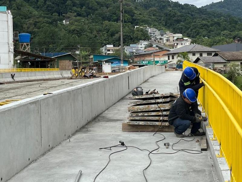 Etapa importante da nova “Ponte do Brasão” está prestes a ser concluída